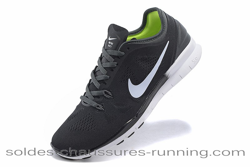 basket nike fitness homme pas cher